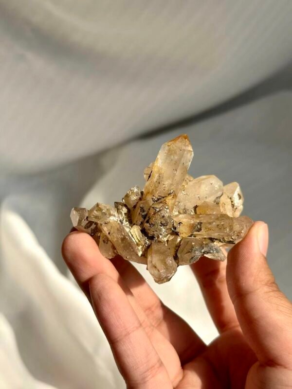 0a1d7d460c7a846169d1afafad4e9790 Tibetan Himalayan Crystal Cluster 13O