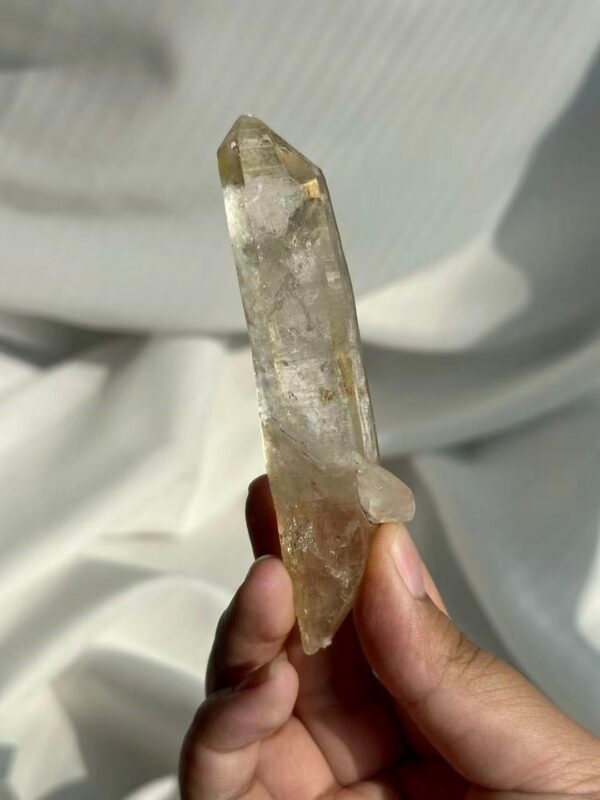 Transparent Double-Terminated Himalayan Pocket Crystal with Interlocking Crystals  15M