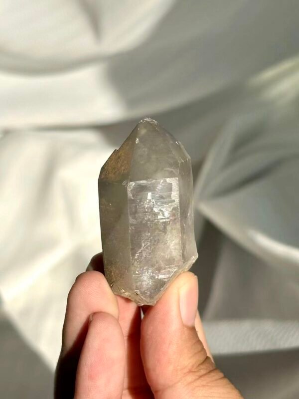 0b925416c5dd6fbec9fd90c5b1c43d1c Himalayan Mini Single Crystal: Gray Hidden Mountain Pattern with Rainbow Sheen 13D