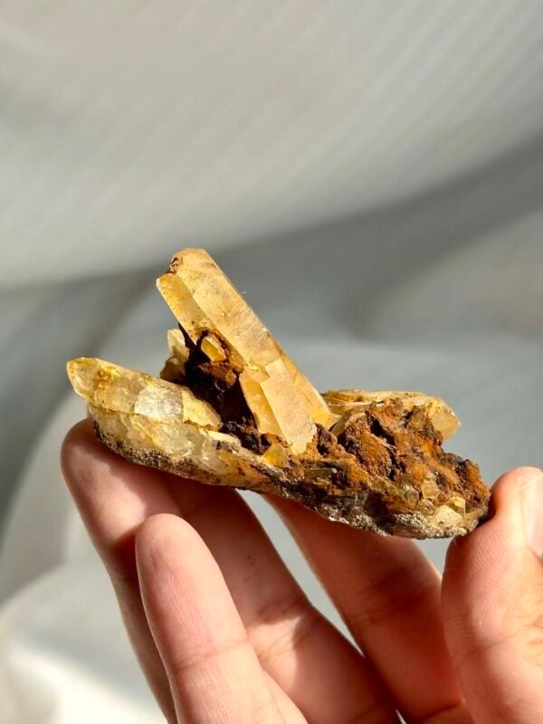 113e7f17abb1cd1271b9cc6e5fbb8e8b Himalayan Tibetan Golden Crystal Cluster 13M