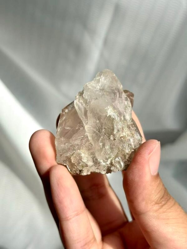 Rutile-included Transparent Himalayan Crystal 12J