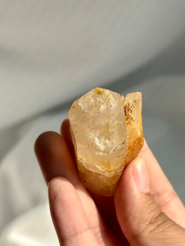 2470437b6118fb3242608ba9eb0cfd9b Tibetan Himalayan Mini Single Crystal 13Q