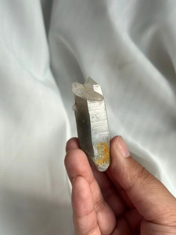 Gray Phantom Himalayan Small Single Crystal 13F