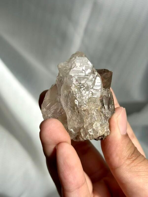 Rutile-included Transparent Himalayan Crystal 12J
