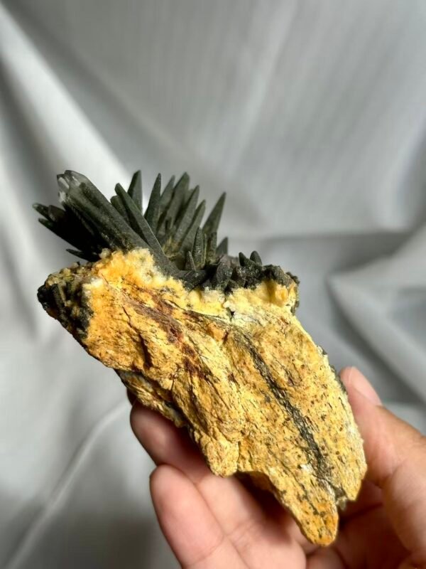 79721c4323d78e37e5900405dbe08ffb Nepalese Green Phantom Laser Wand Himalayan Crystal Cluster 12A