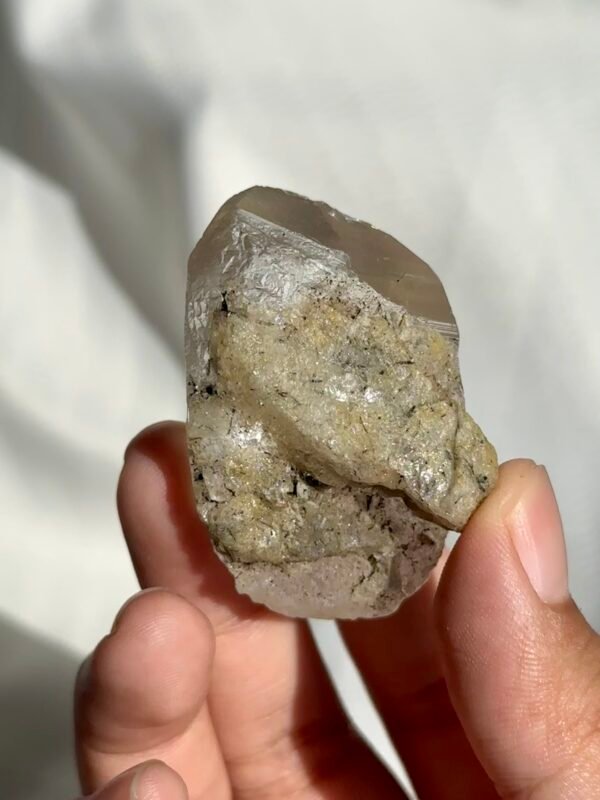 948d478c83e4bb4026230af69f54fedf Transparent Himalayan crystal with white ghost and rutine interior 11C