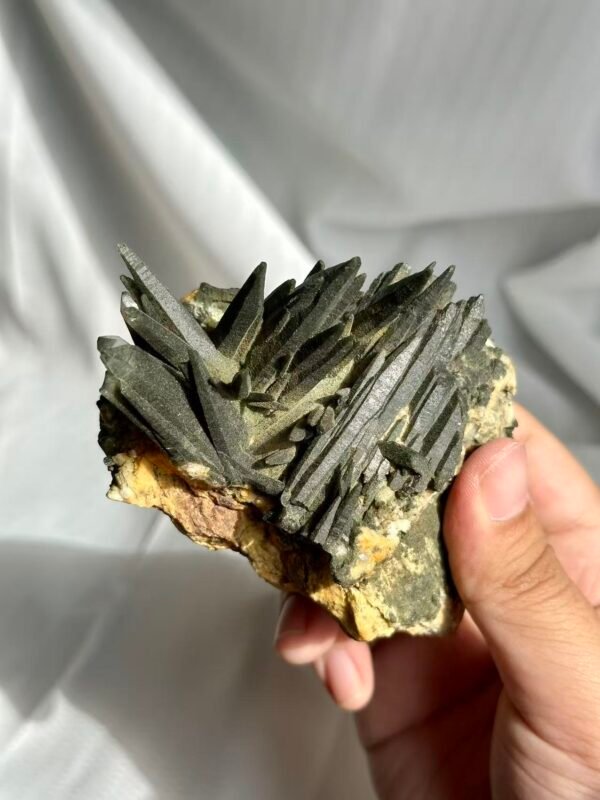 9afecafbd65b986025eba3cd11c411ec Nepalese Green Phantom Laser Wand Himalayan Crystal Cluster 12A