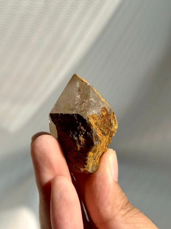 Tibetan Himalayan Small Single Crystal with Brown Ore Rind  14G