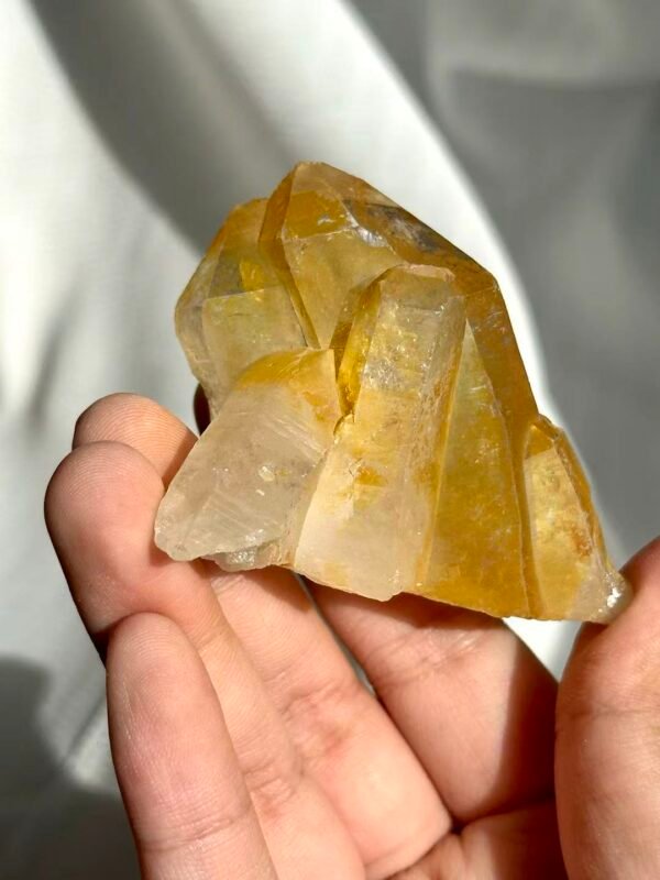 Rainbow-Sheen Golden Himalayan Crystal 12G