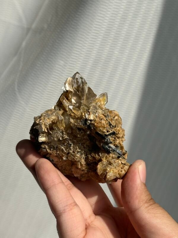 Himalayan crystal mica symbiotic cluster 09I